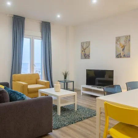 Apartment Bright, Brand New & Very Comfortable Valencia