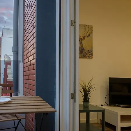 Bright, Brand New & Very Comfortable Apartment