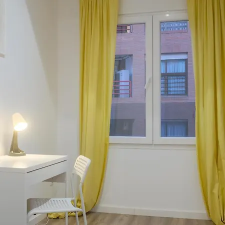 Bright, Brand New & Very Comfortable * Valencia