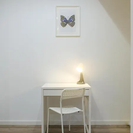 Apartment Bright, Brand New & Very Comfortable